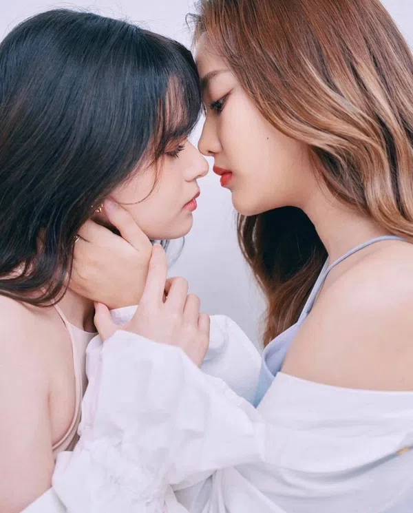 Xem Phim Học Thuyết Màu Hồng Vietsub HD Online